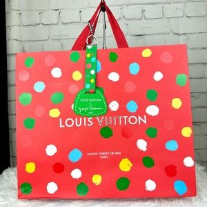 Louis Vuitton X Yayoi Kusama dots 2023 Shopping bag *Large* with bag charm NEW